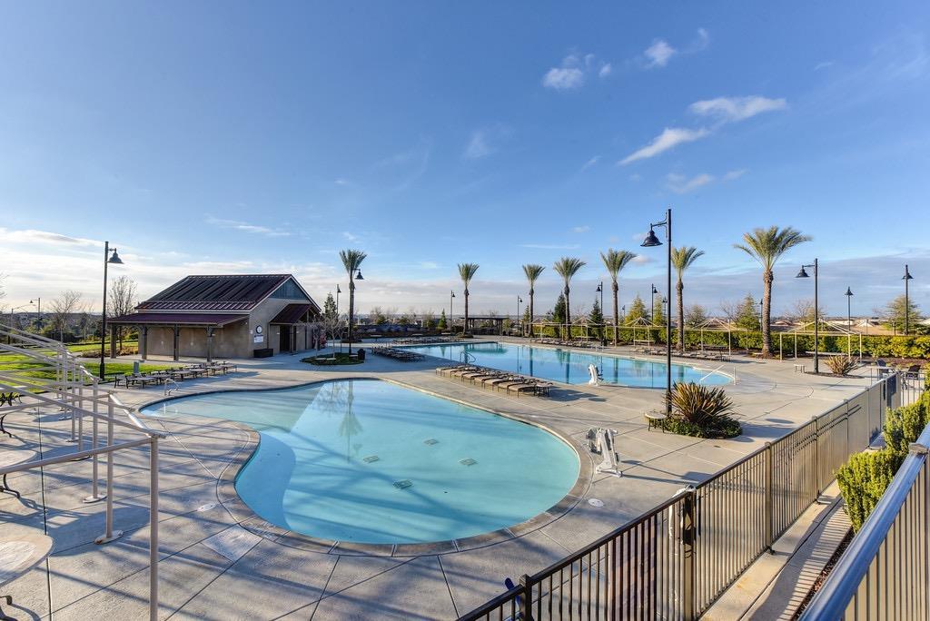 521 Desert Bloom Court