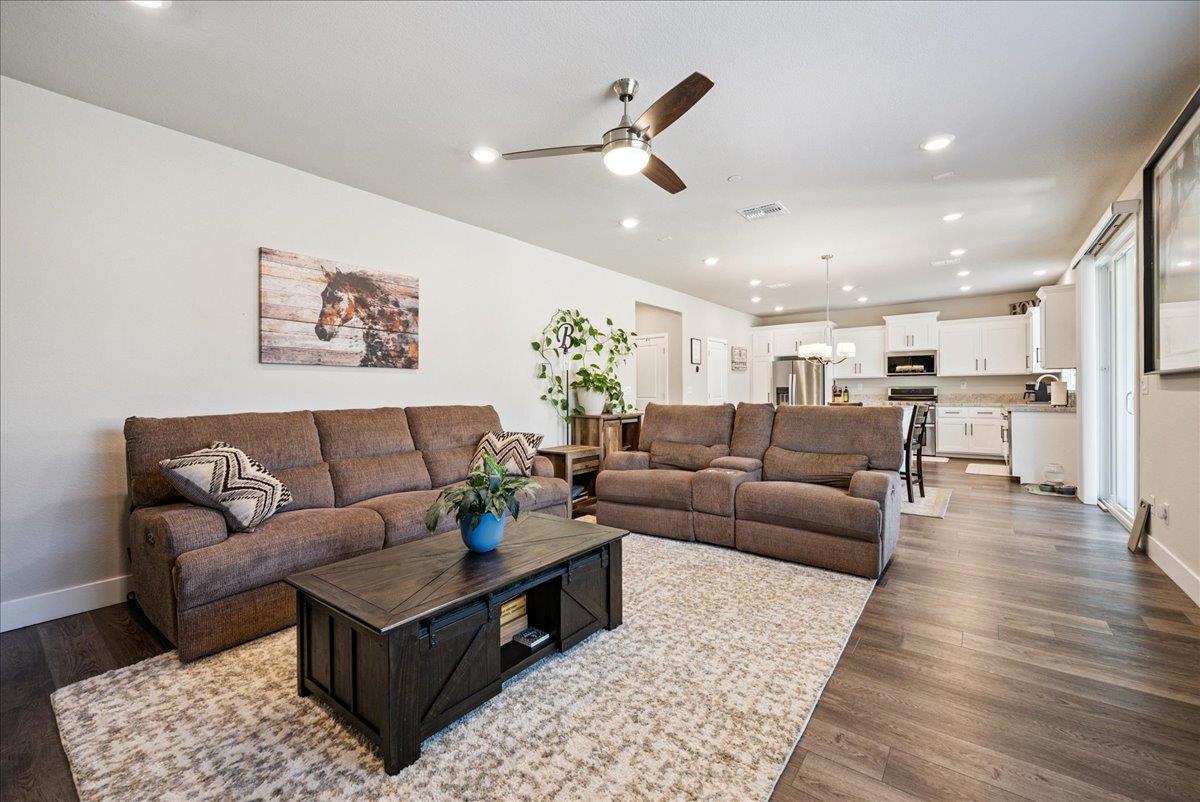 521 Desert Bloom Court