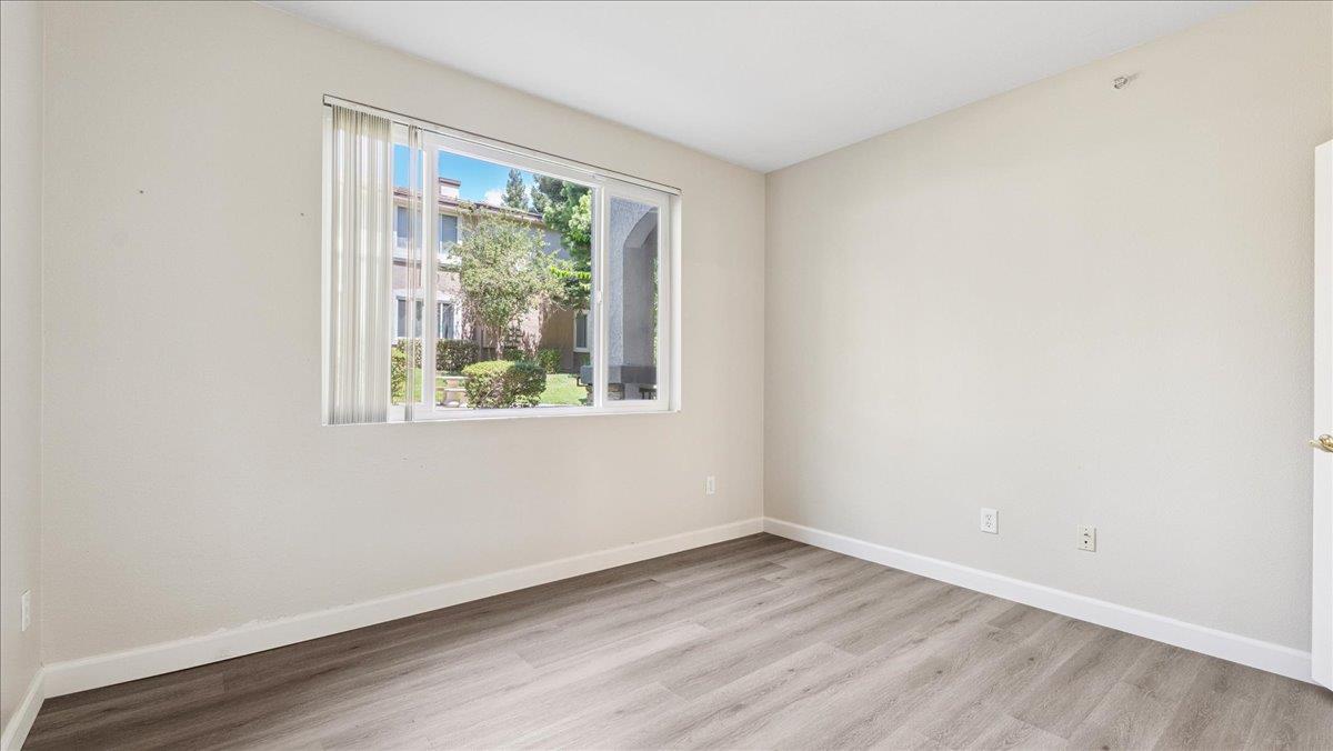 701 Gibson Drive 1316