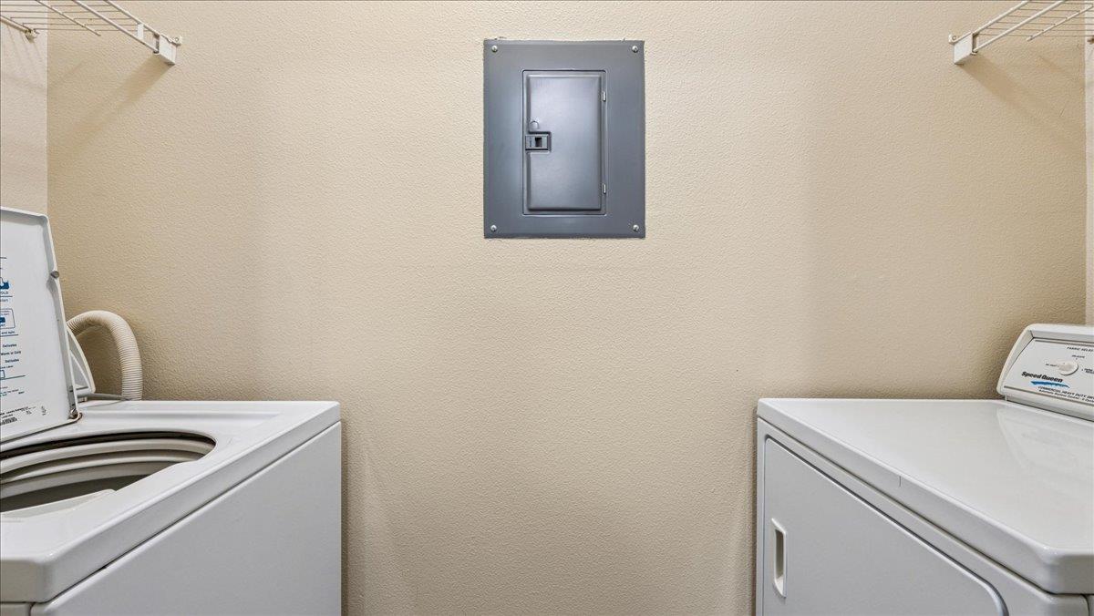 701 Gibson Drive 1316