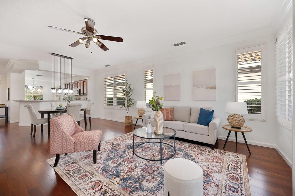 7552 School House Lane