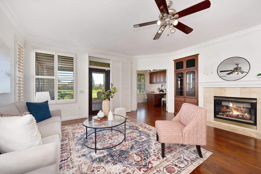 7552 School House Lane