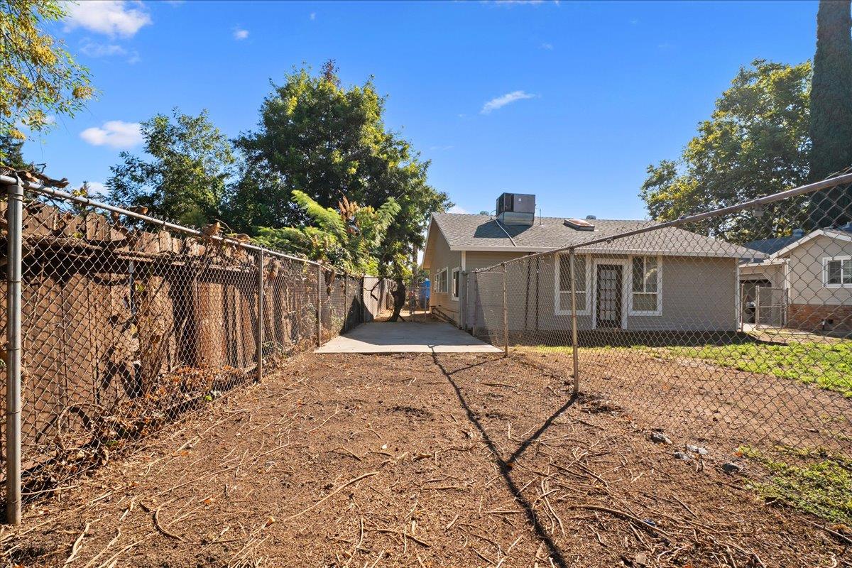 1025 Frederick Street