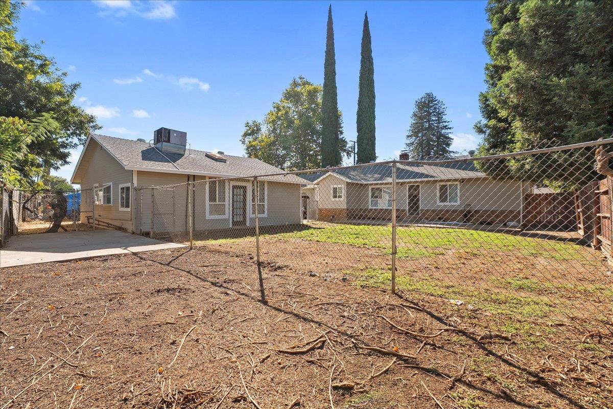 1025 Frederick Street