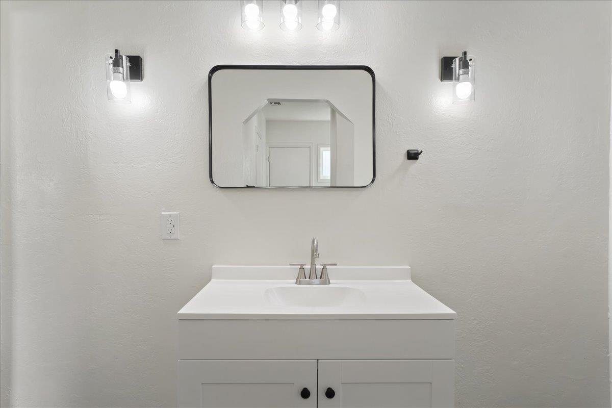 1025 Frederick Street