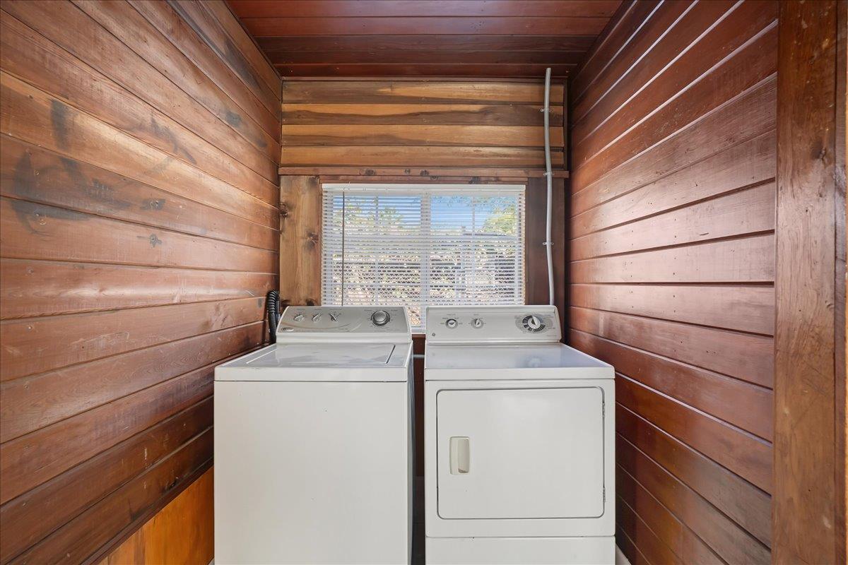 1025 Frederick Street