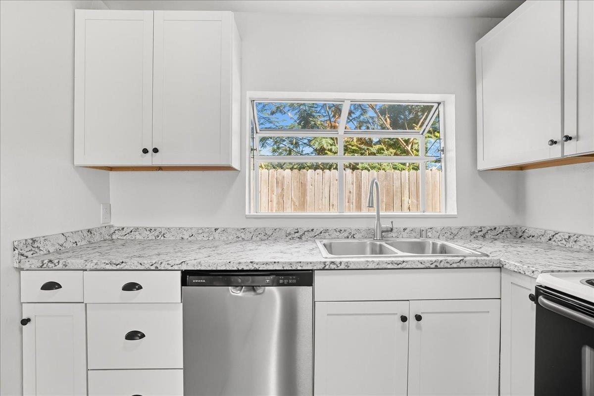 1025 Frederick Street