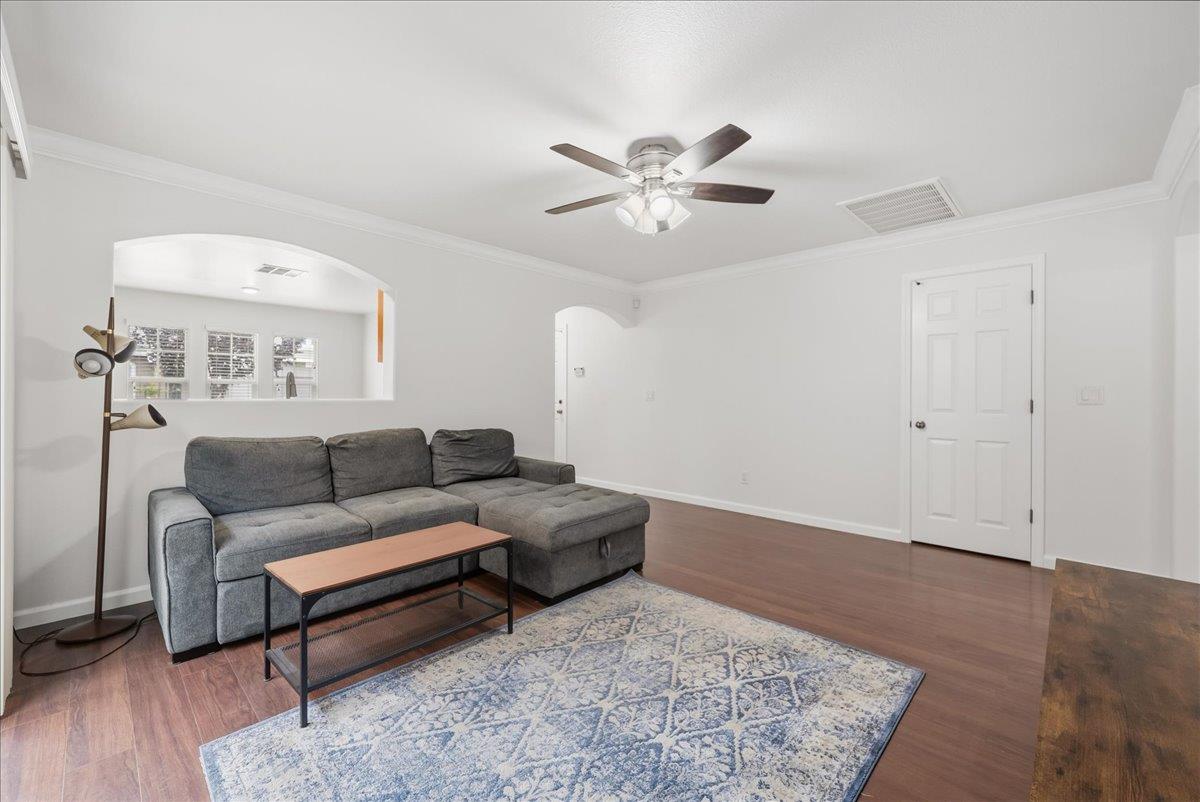 1498 Bushy Tail Street