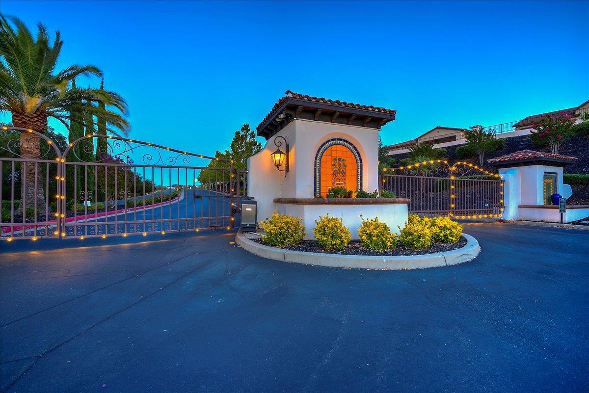 3475 Paseo Mira Vista