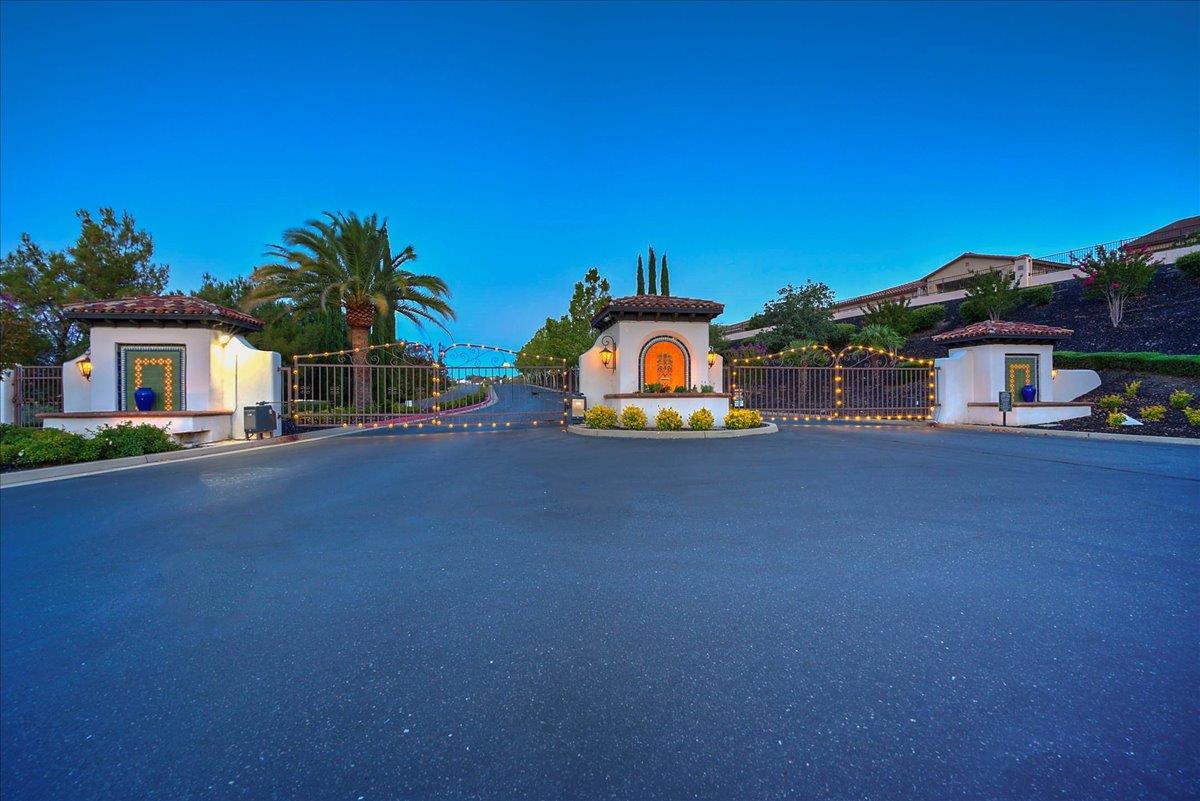 3475 Paseo Mira Vista