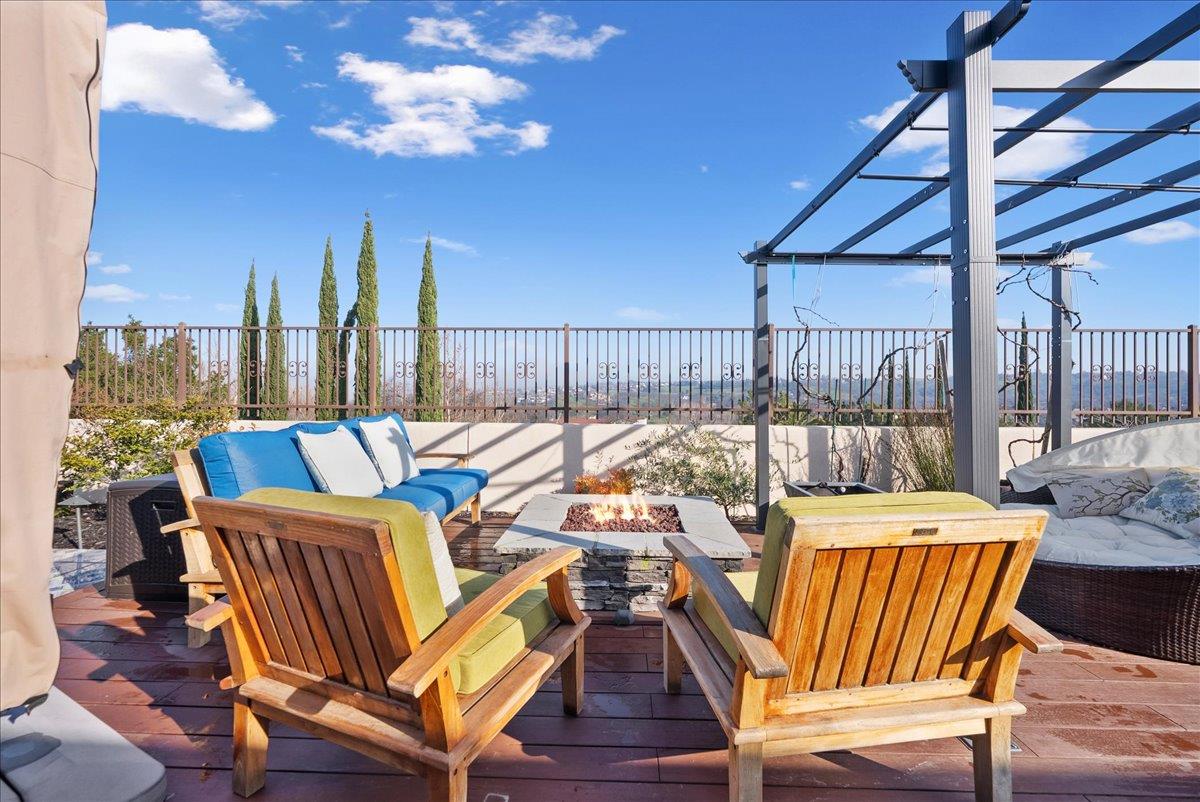 3475 Paseo Mira Vista