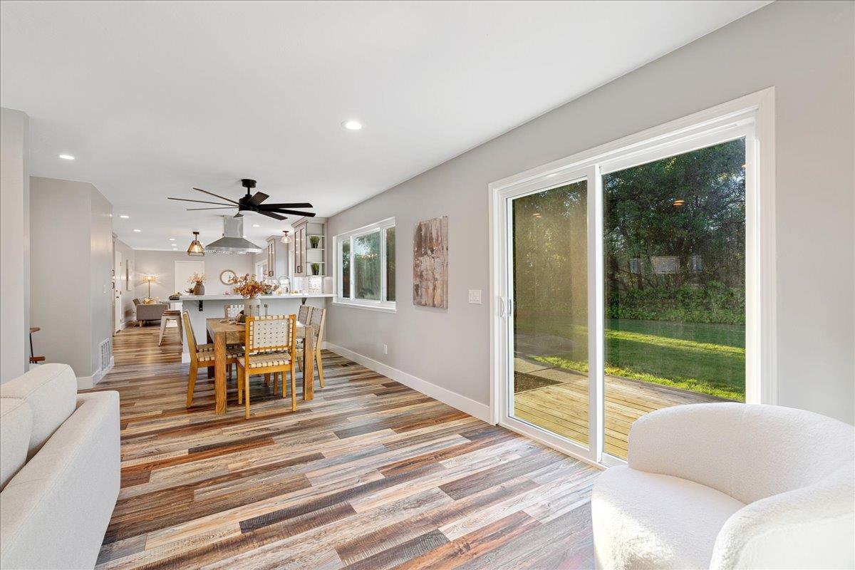 1022 Charleston Circle