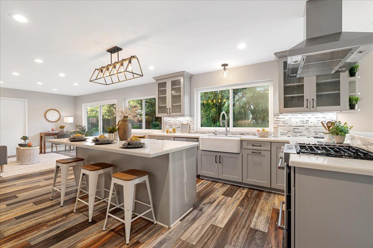 1022 Charleston Circle