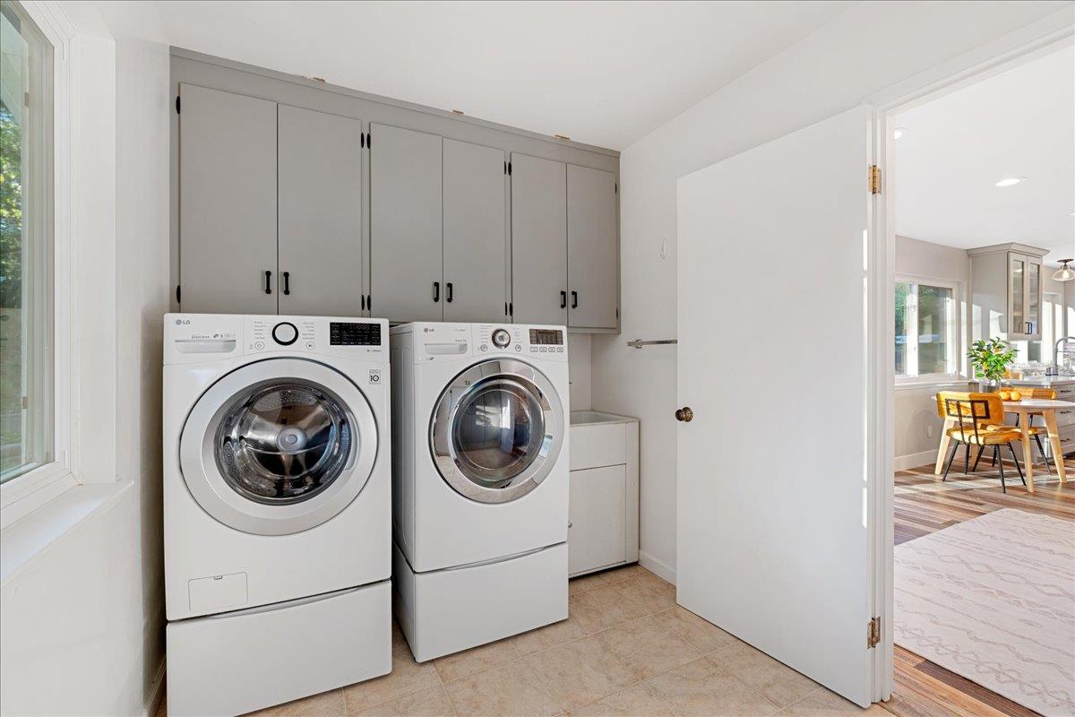 1022 Charleston Circle