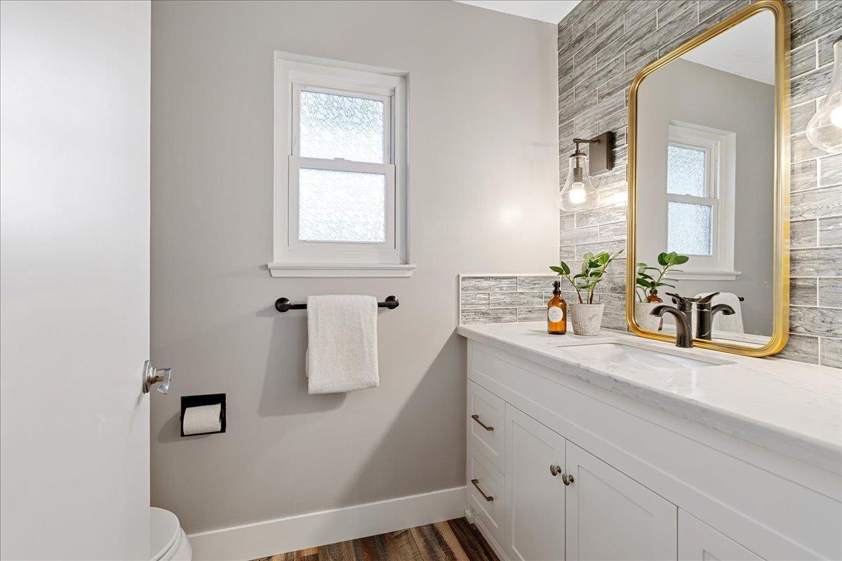 1022 Charleston Circle