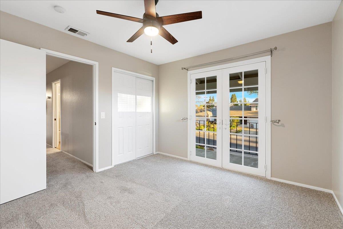 1022 Charleston Circle