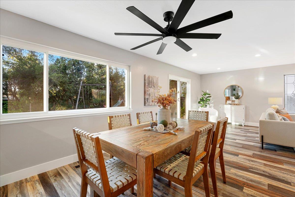 1022 Charleston Circle