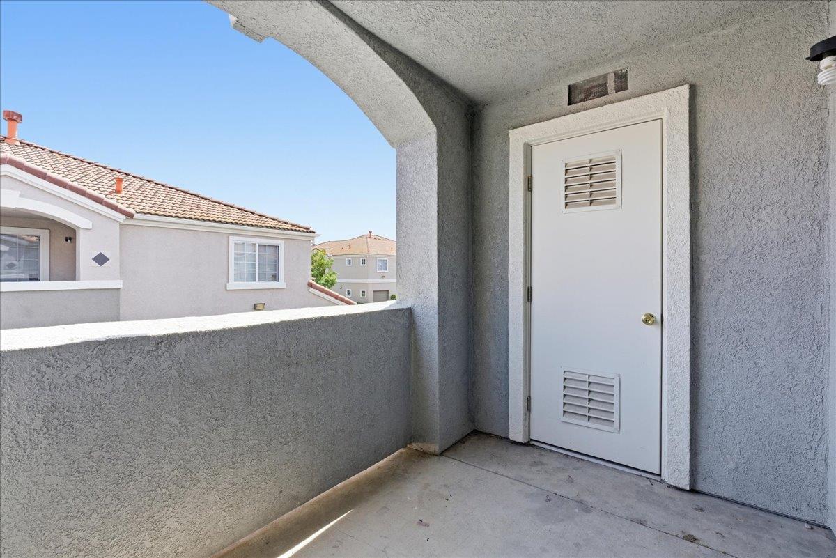885 Halidon Way 522