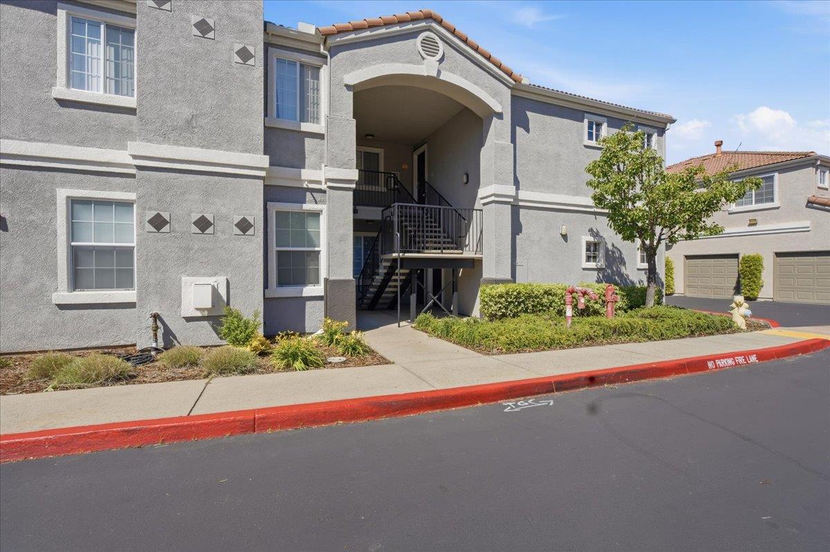 885 Halidon Way 522