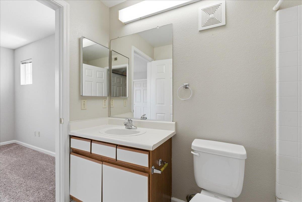 885 Halidon Way 522