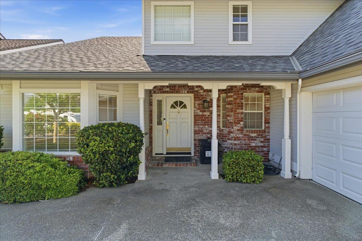 1102 Creek Ridge Court