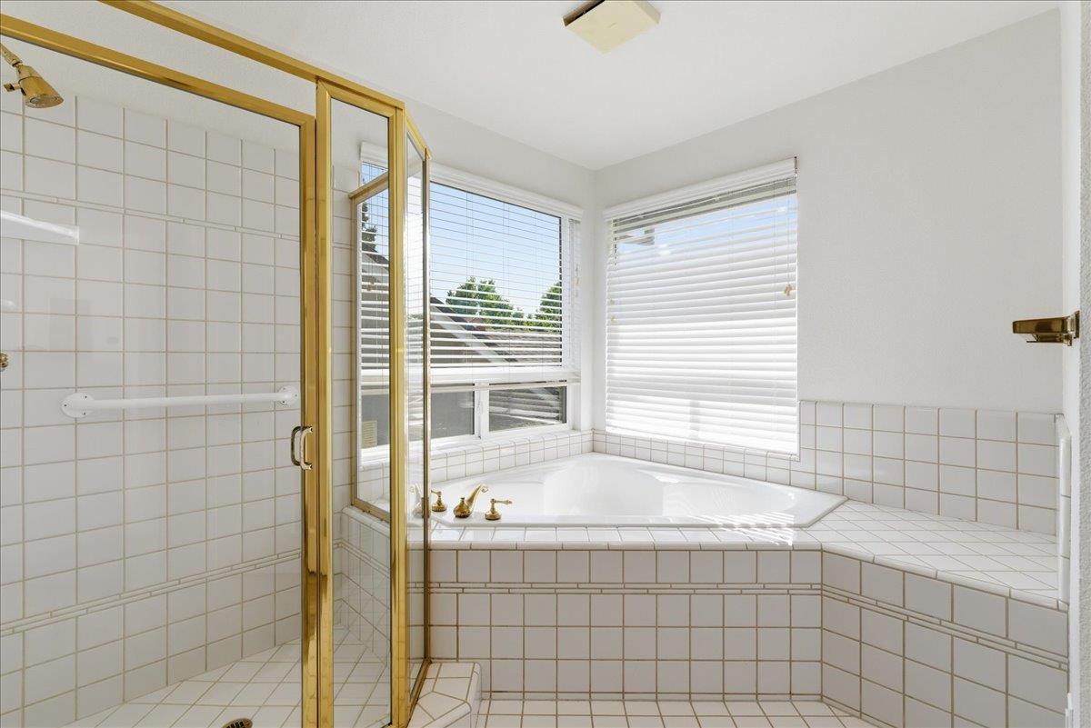 1102 Creek Ridge Court
