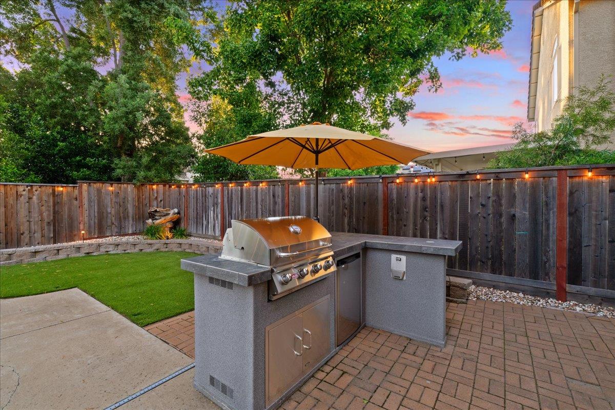 5351 Erickson Drive