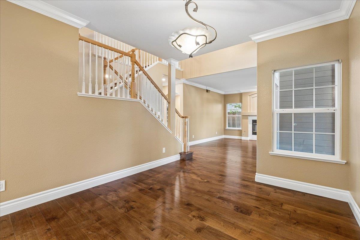 5351 Erickson Drive