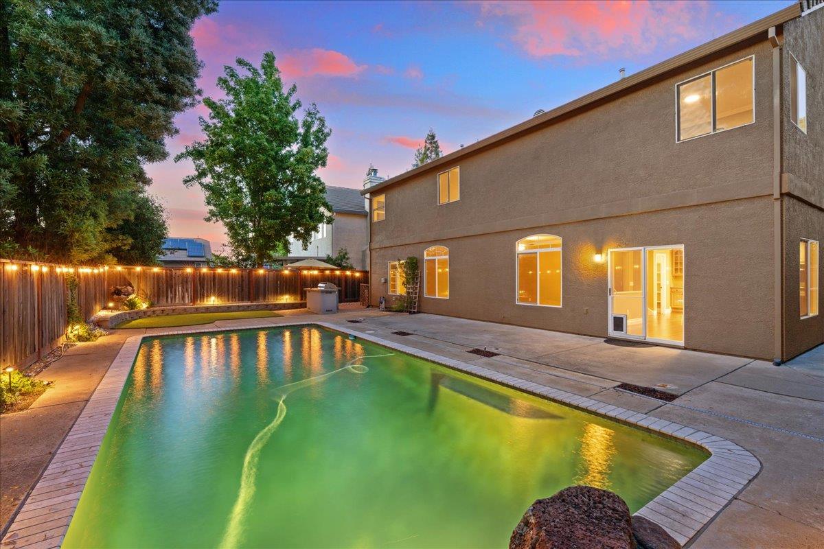 5351 Erickson Drive