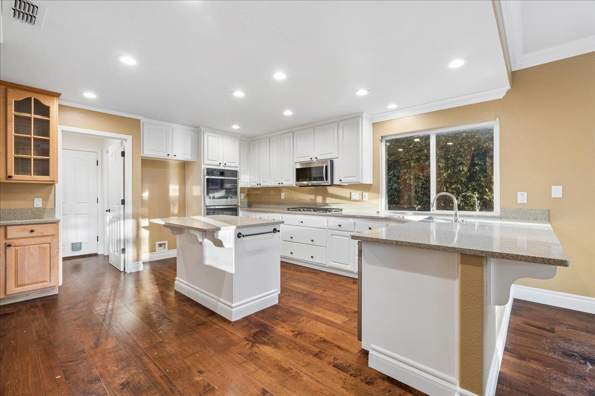 5351 Erickson Drive