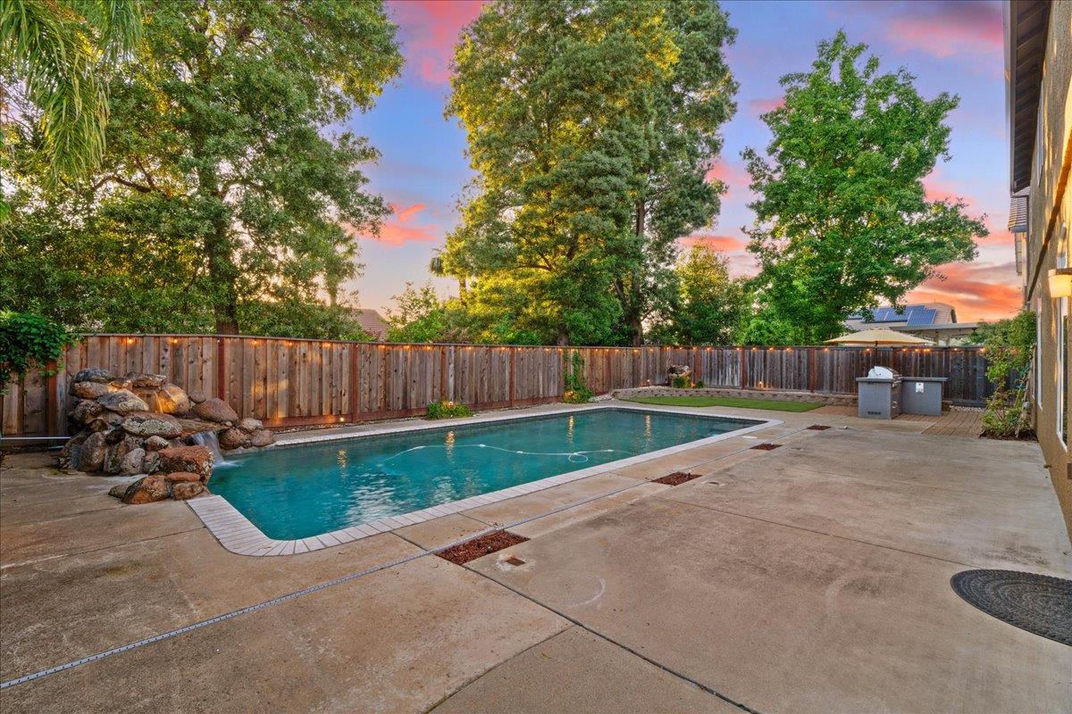5351 Erickson Drive