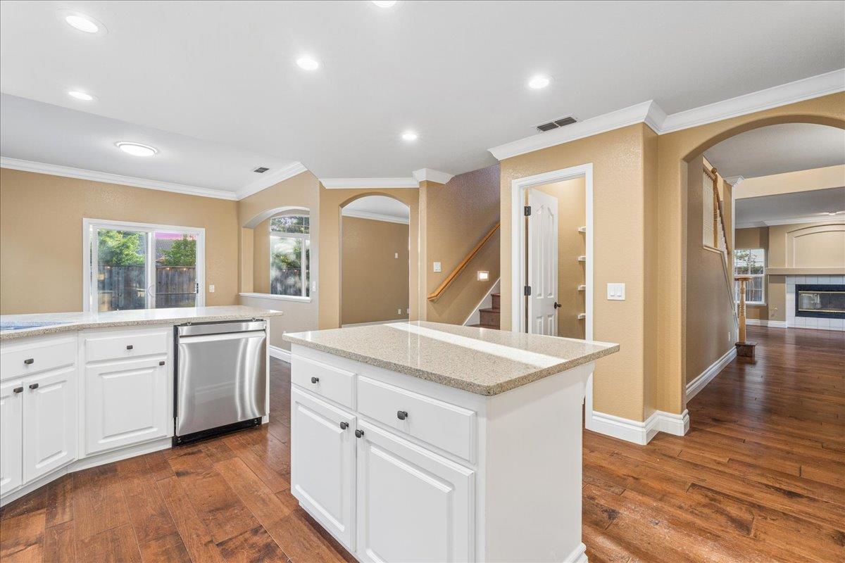 5351 Erickson Drive