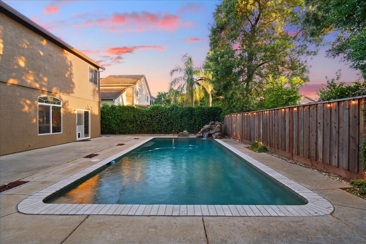 5351 Erickson Drive