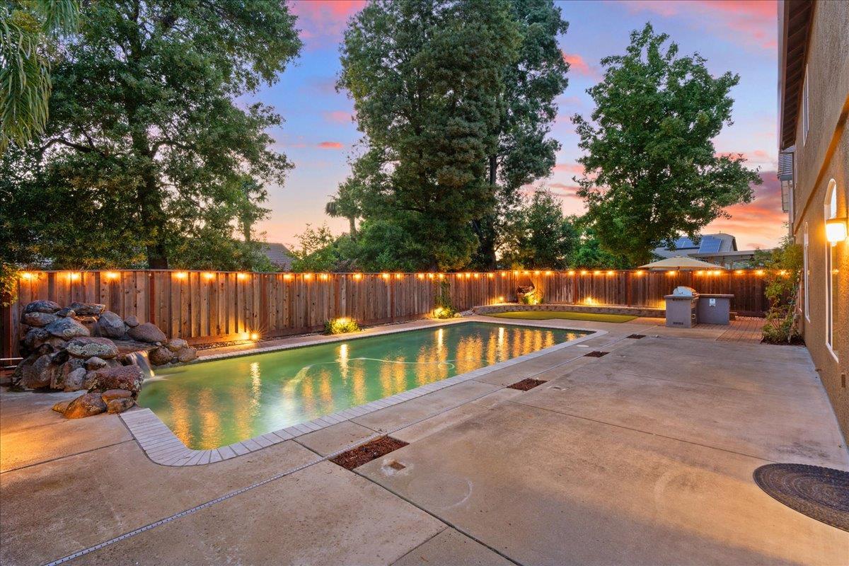 5351 Erickson Drive