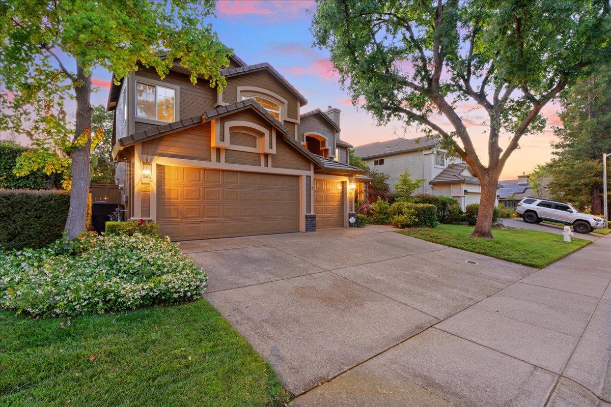5351 Erickson Drive