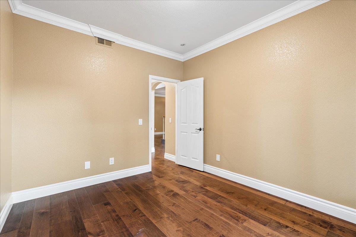 5351 Erickson Drive