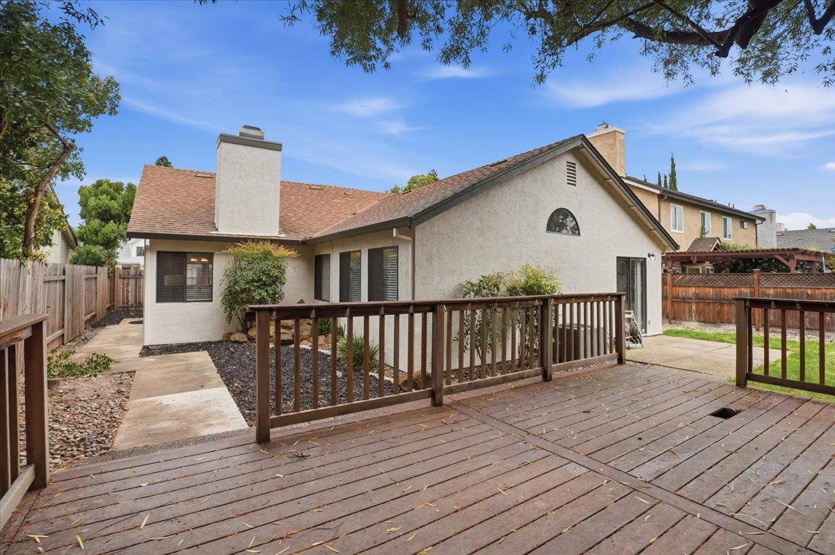 9013 Lanetry Court