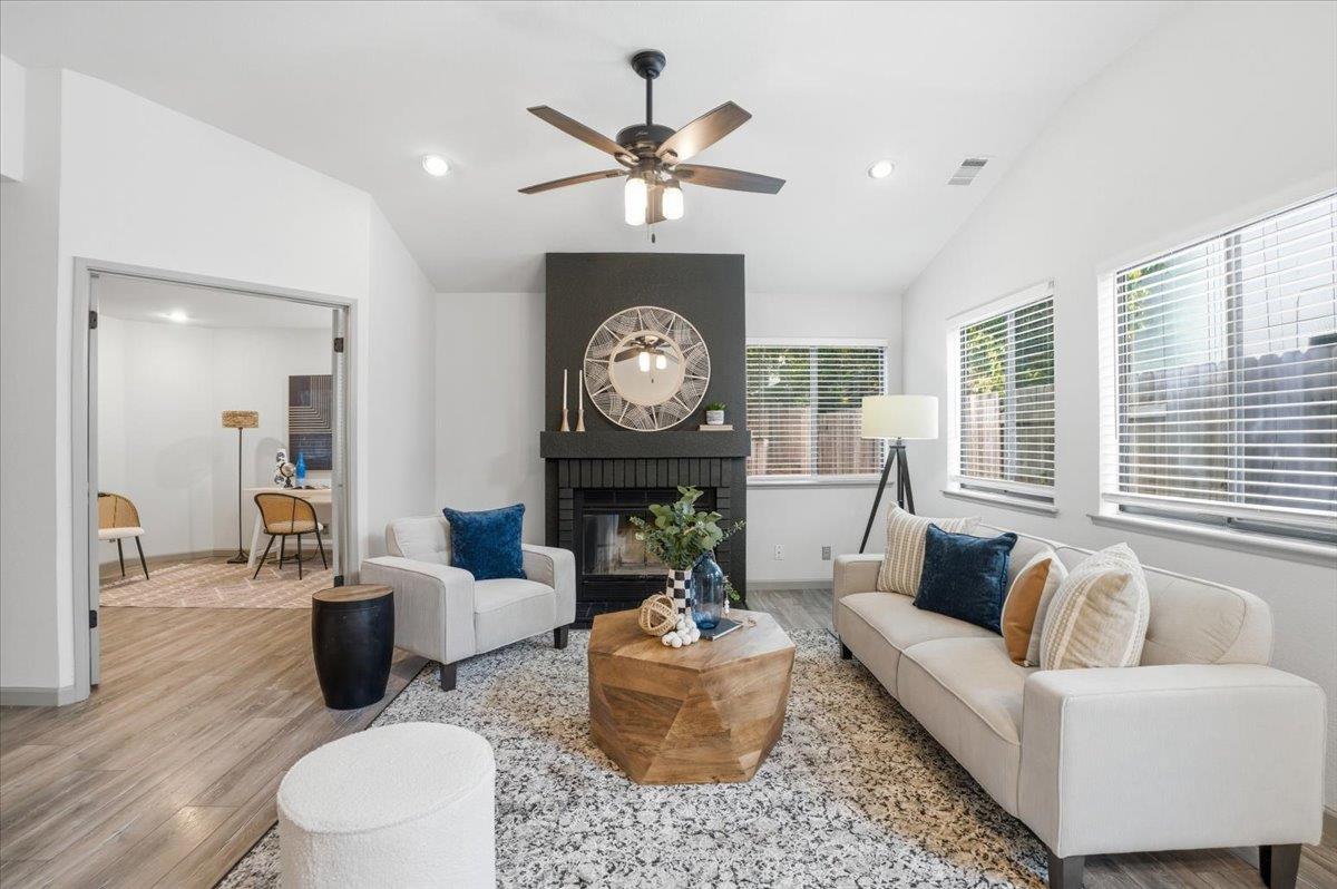 9013 Lanetry Court