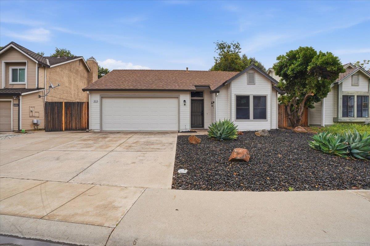9013 Lanetry Court