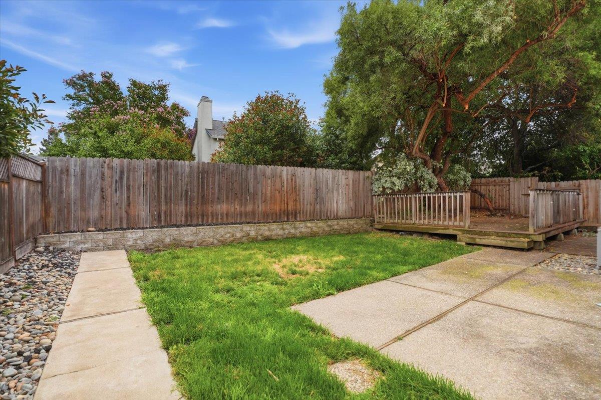 9013 Lanetry Court