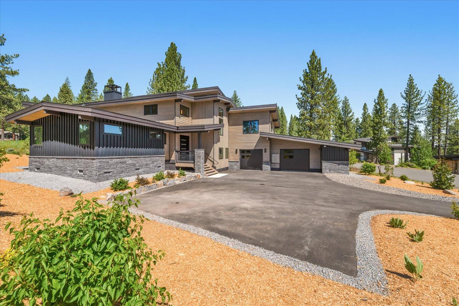 9217 Heartwood Drive