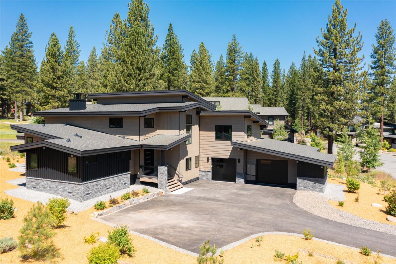 9217 Heartwood Drive