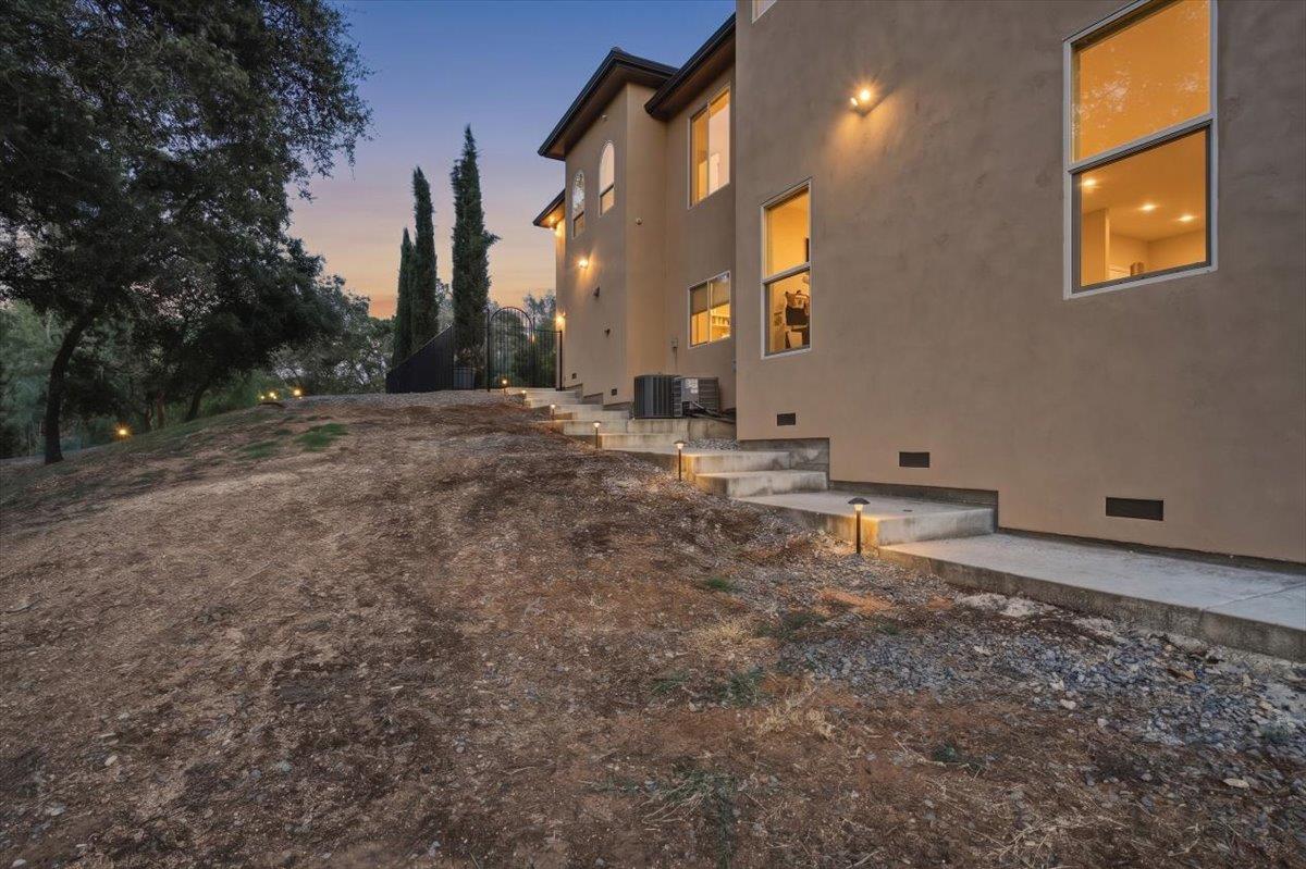 8950 Gilardi Road