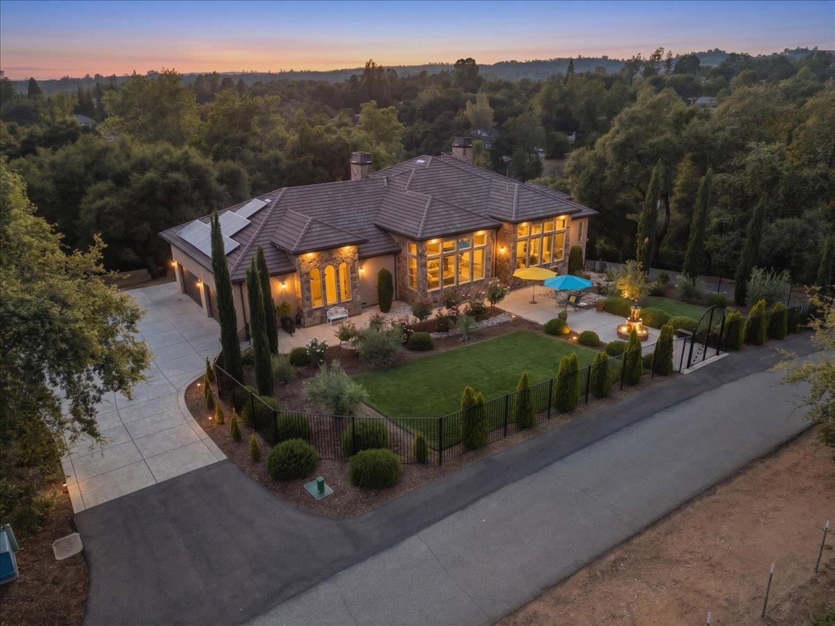 8950 Gilardi Road