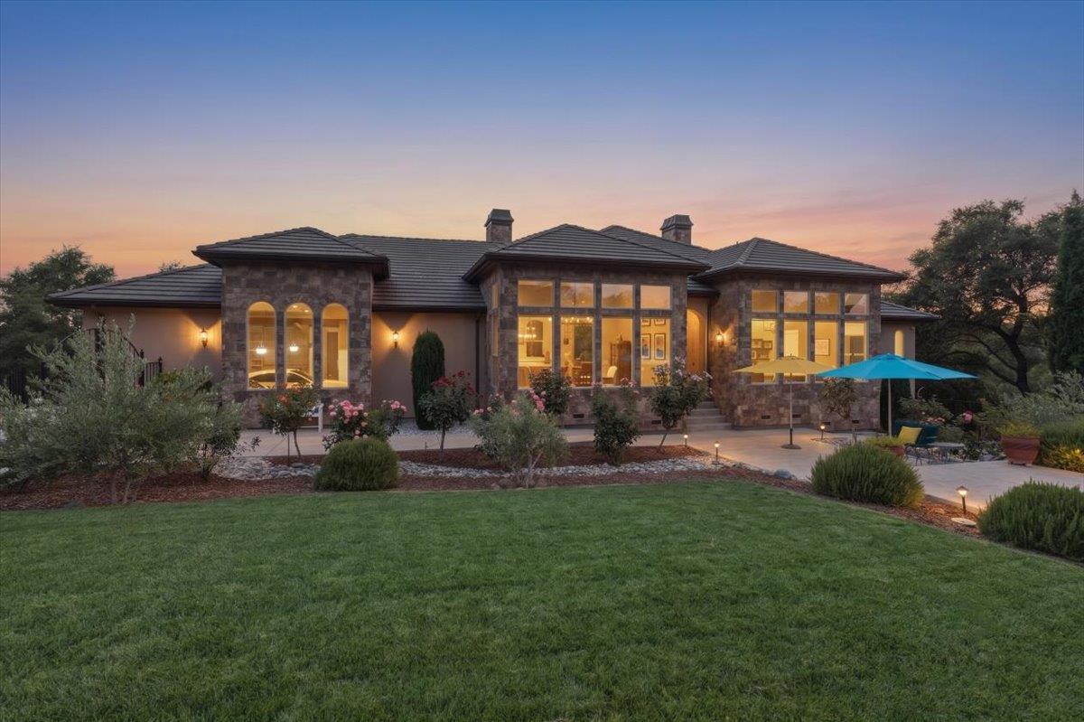 8950 Gilardi Road