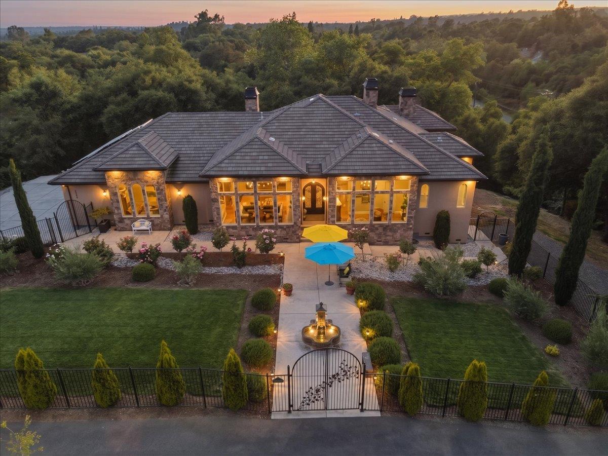 8950 Gilardi Road
