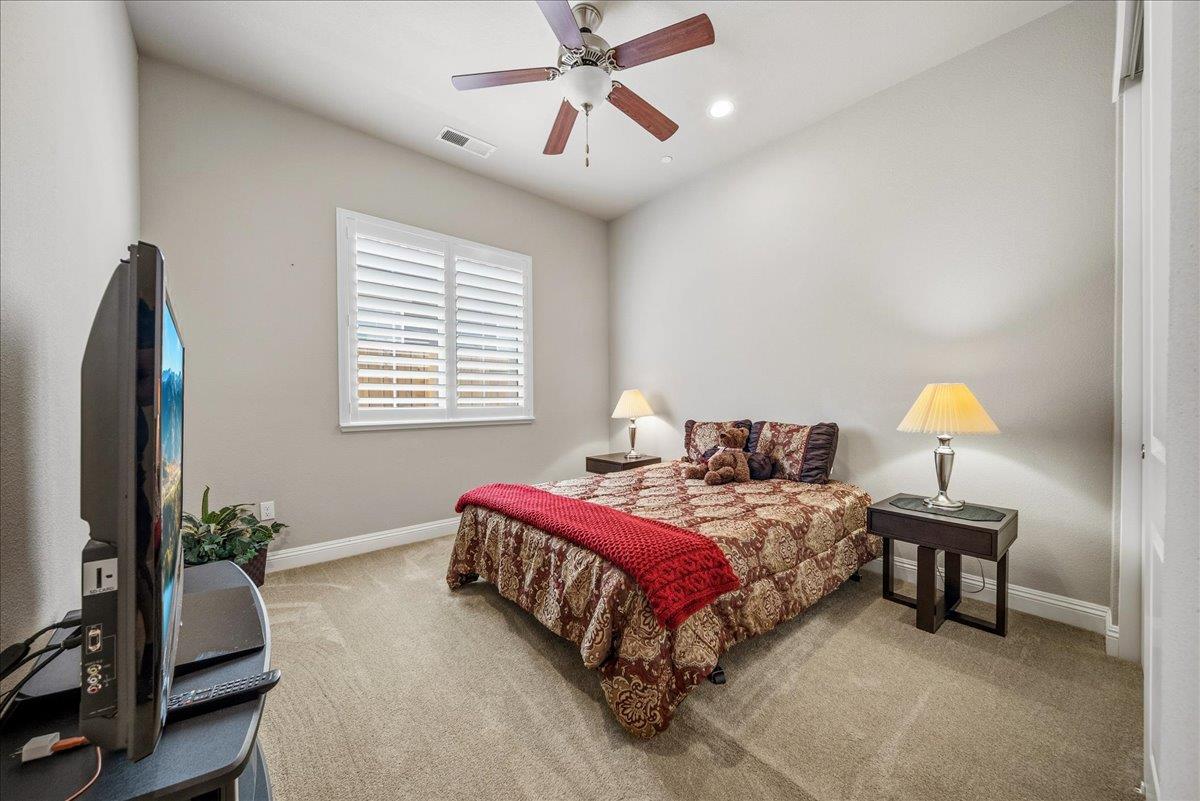 2878 Fantail Lane