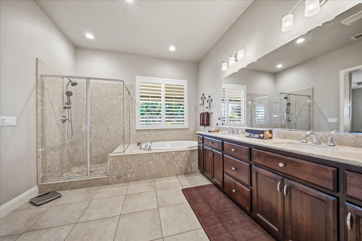 2878 Fantail Lane