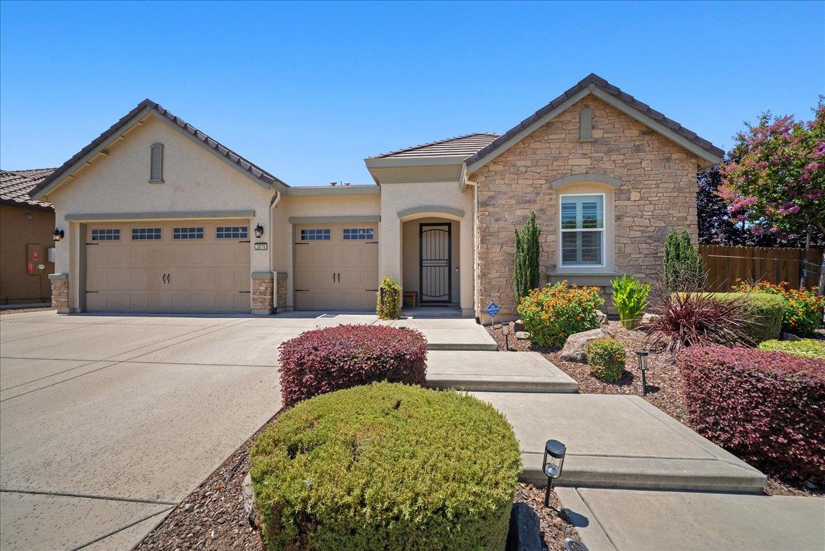 2878 Fantail Lane