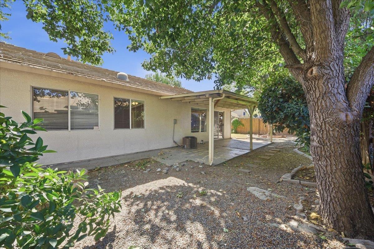 907 Fitzroy Court